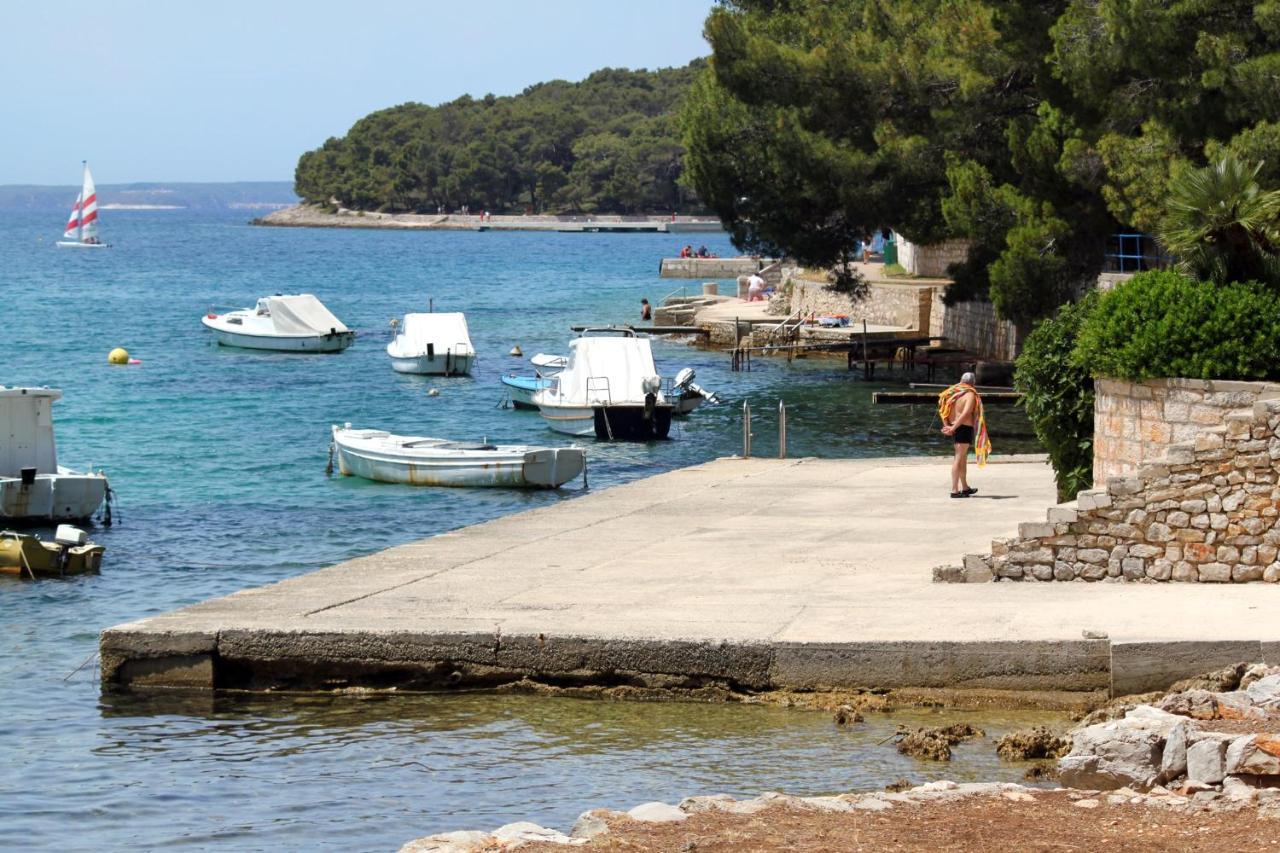 Apartments With A Parking Space Mali Lošinj Exteriör bild